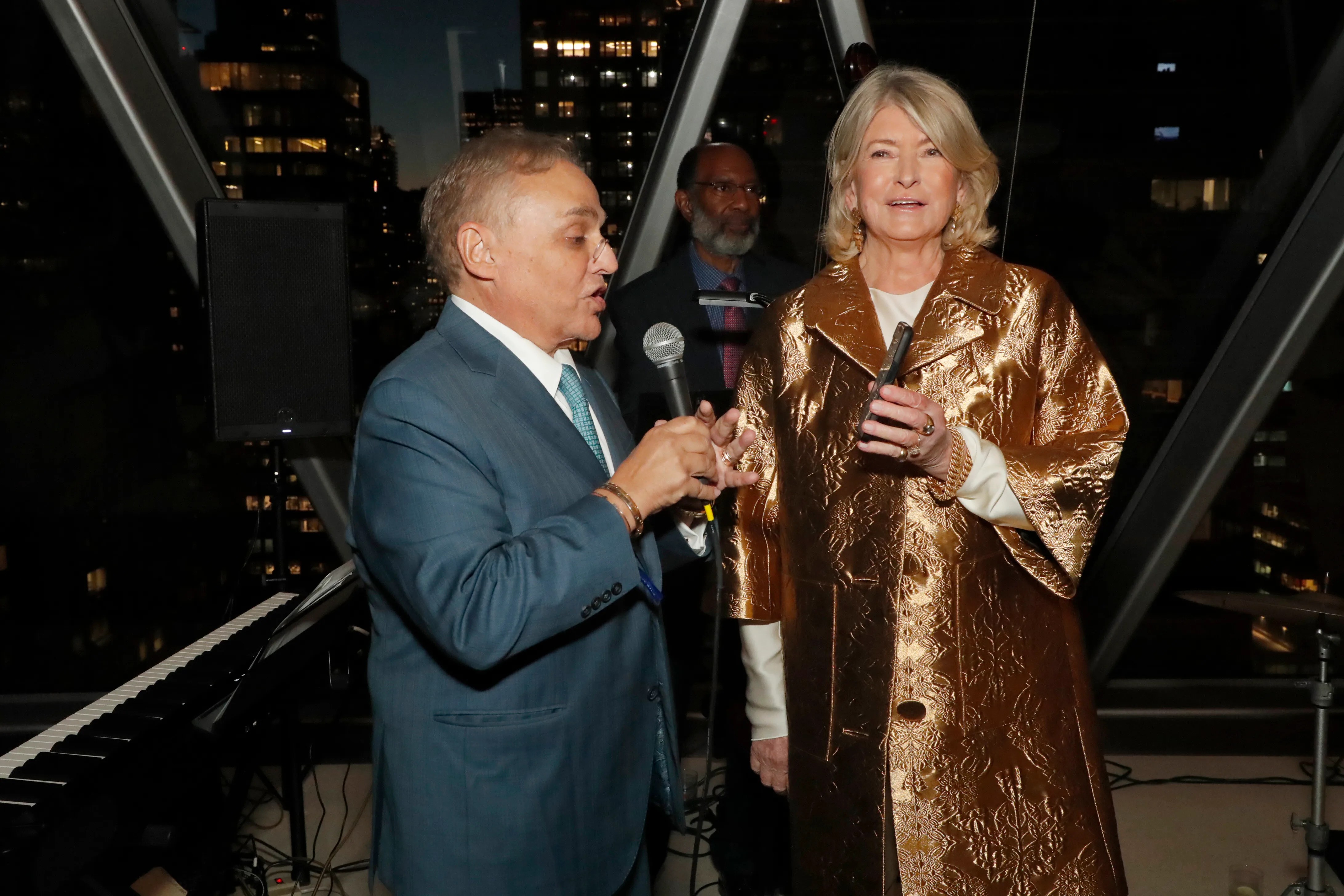 Martha Stewart Shares Easy Recipe For Keeping Her Affair A Secret For 30 Years