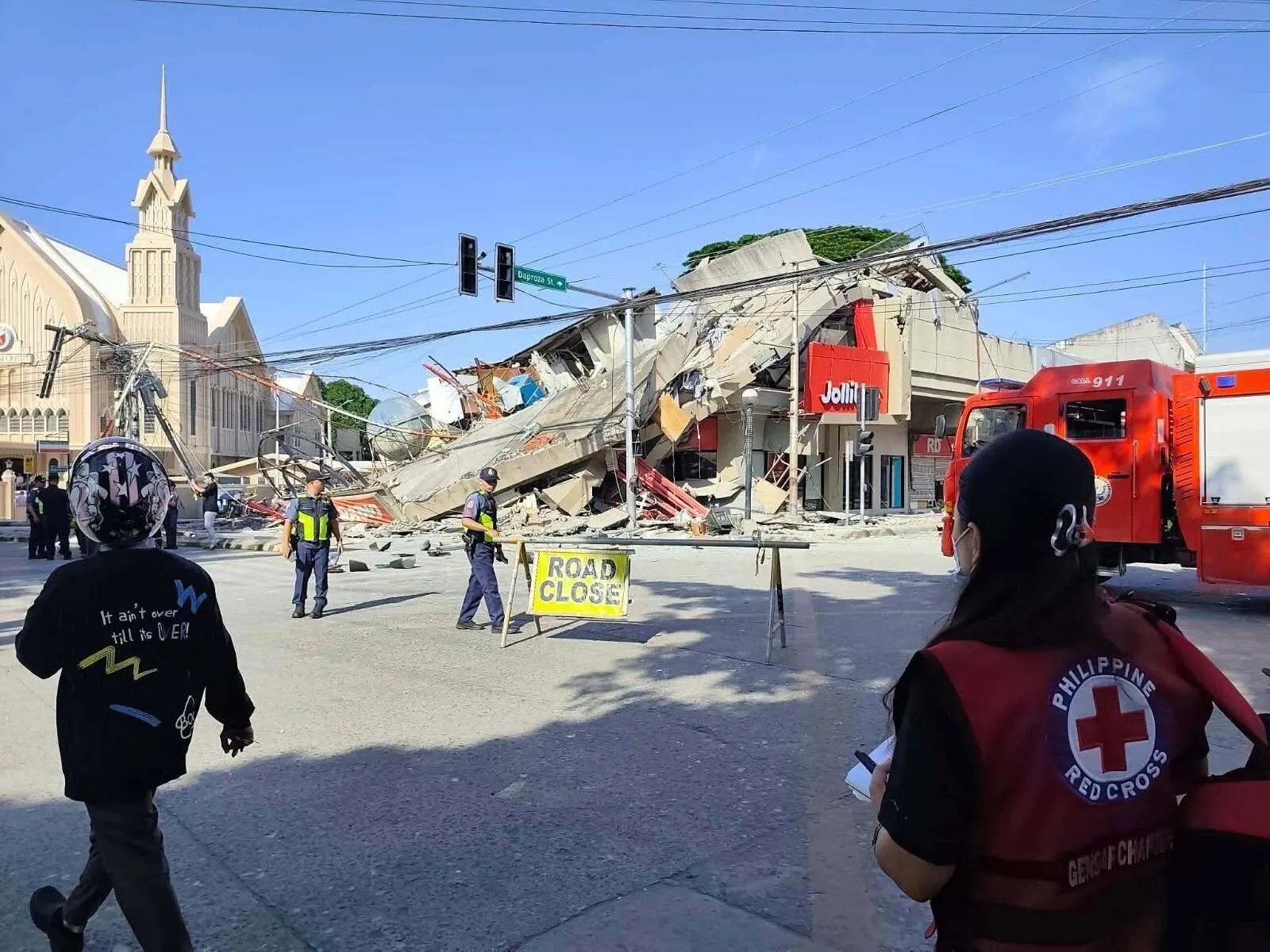 7.8 Magnitude Quake In The Philippines Kills At Least 32, Collapses Buildings And Sparks Tsunami