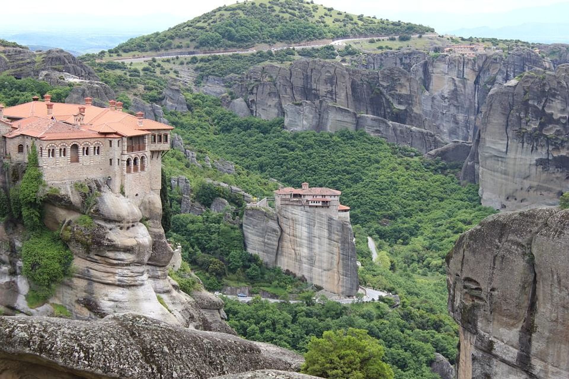 In fact, you will find quite a few organized tours . Full Day Tour To Meteora From Athens Greca Co