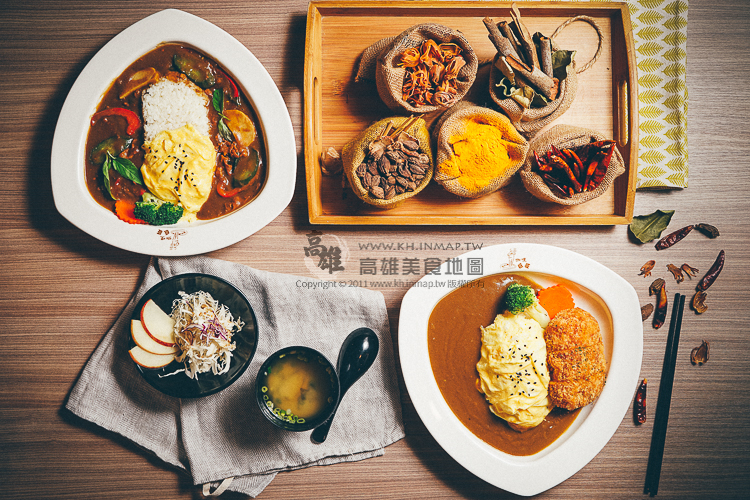 咖哩巨匠｜高雄大魯閣草衙道美食、手作咖哩推薦