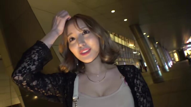 0009692_ベロチュウ デカ乳 ガニ股騎乗位などが含まれている