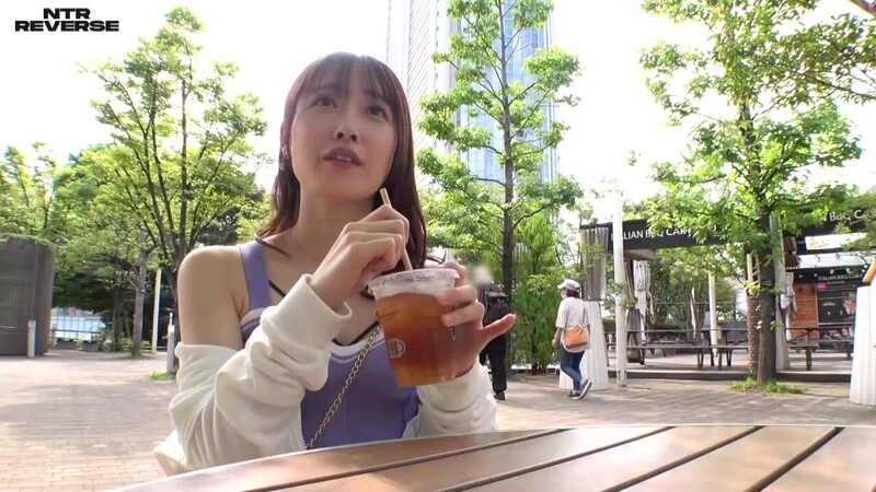 0010859_乳首舐め手コキ ベロチュー 放尿などが含まれている
