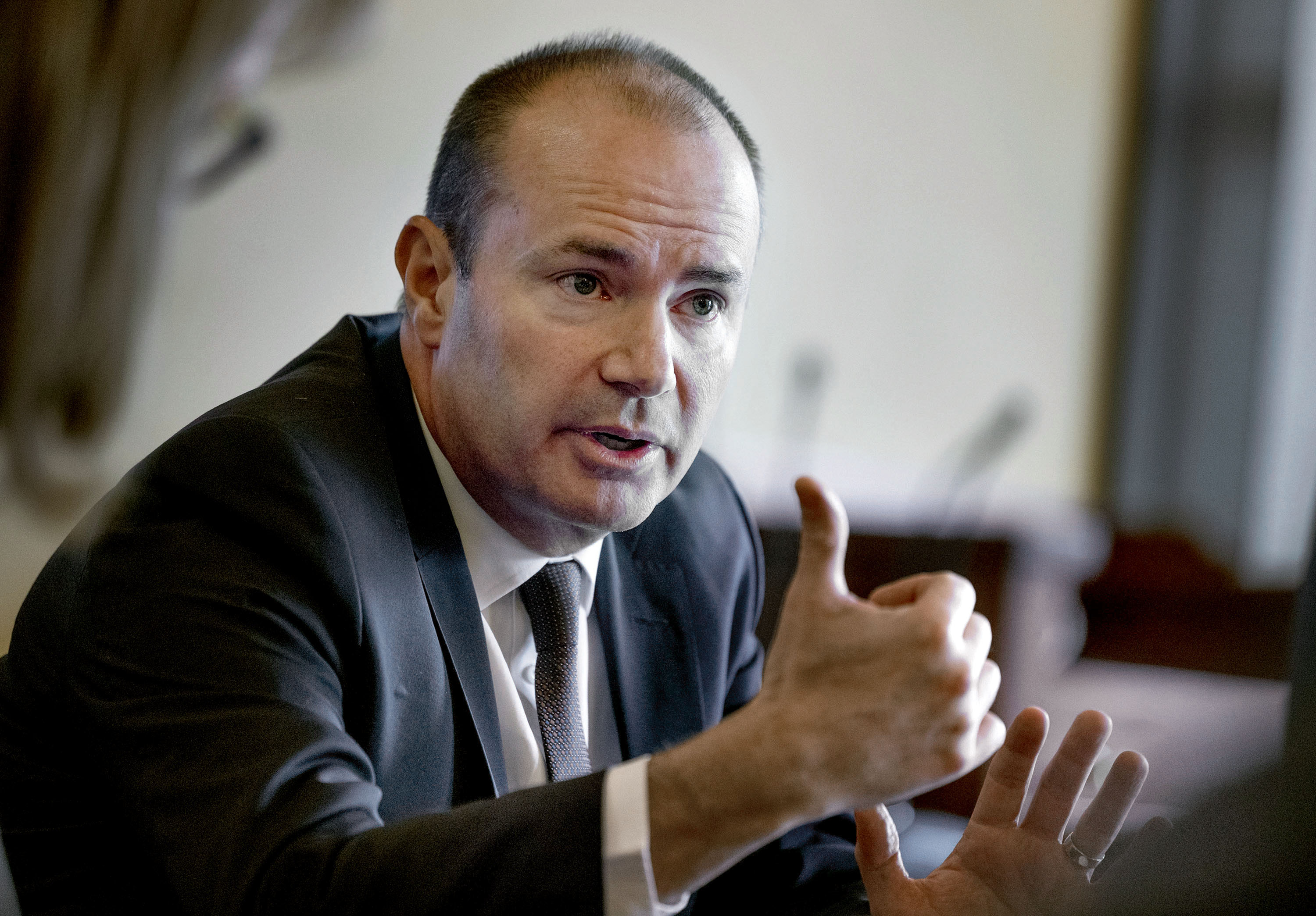 Mike Lee's Cyber Bill: Letting Hackers Fight Foreign Threats (2026)