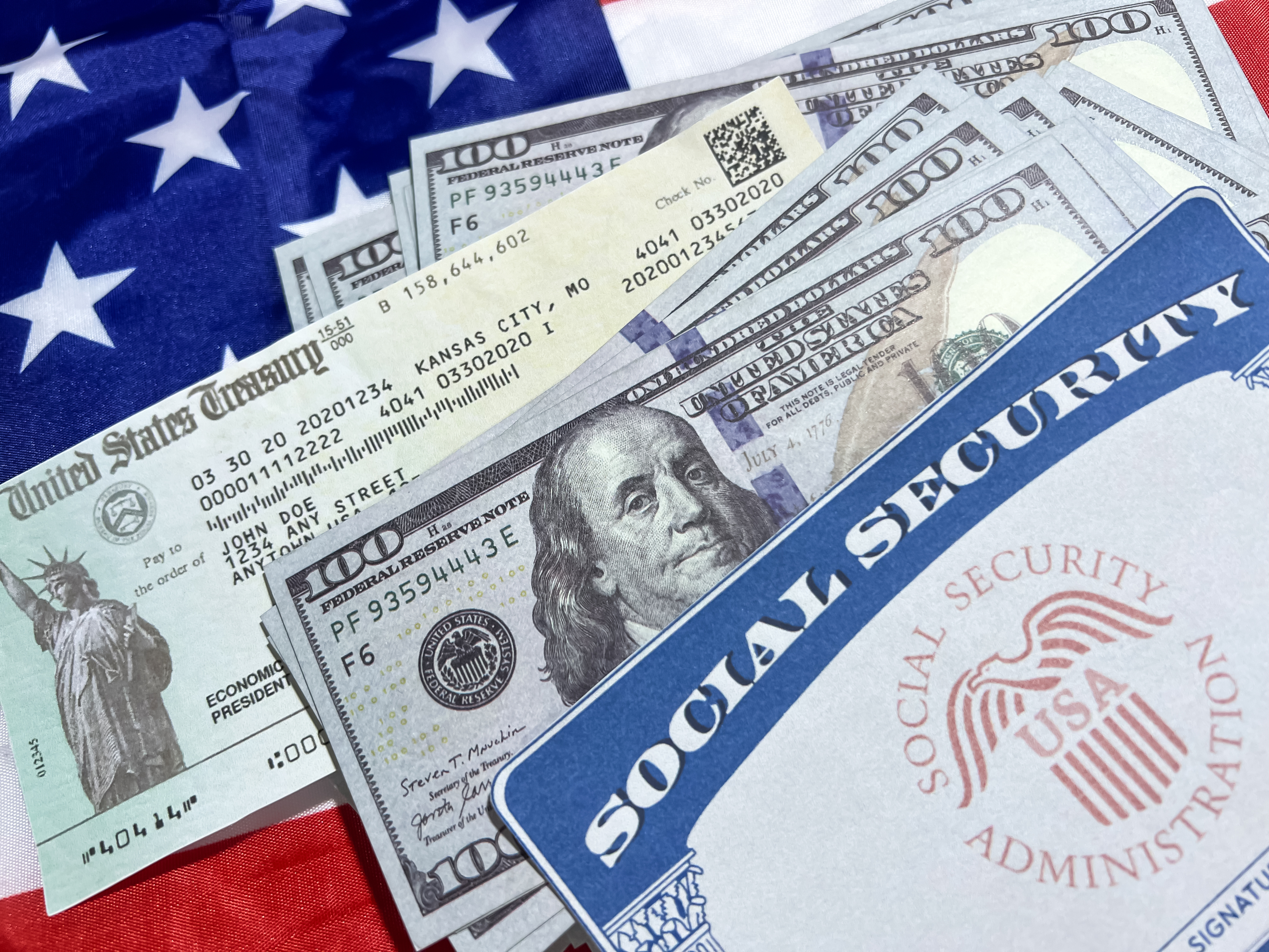 How to File for Social Security in 2026: Avoid Losing $18,000 Annually! (2026)