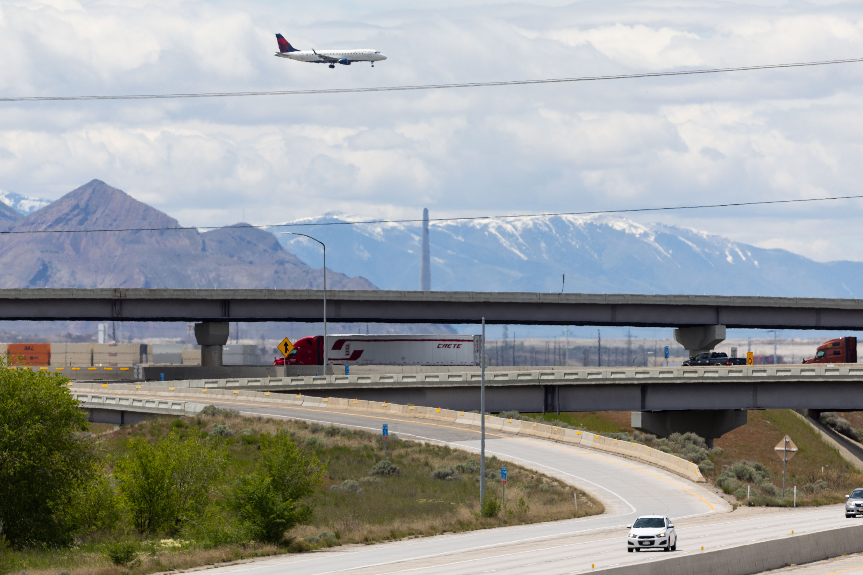 I-215 & I-80 Interchange Closure Alert: What Drivers Need to Know | Utah Traffic Update (2026)