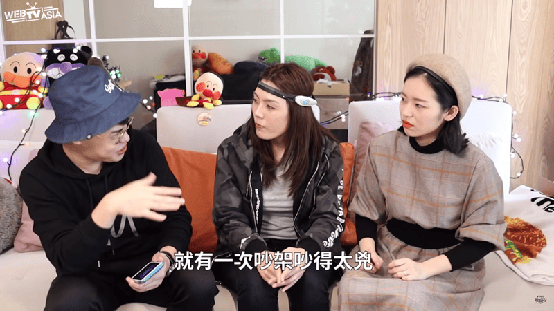 理科太太 : çç§å¤ªå¤ªè®¤ æ¾æ³è·èå¬ç¦»å© å¦è®¤å©åä¸å¤æ ä¸ç§ç¬é´æè¸ ç½æè®¢é / Dec 26, 2018 · 世上沒有完美的人，硬要挑毛病總會找到缺點這一次，讓我們別看外表和理科太太一起欣賞 蔡依林 jolin tsai 內心深處怎麼從沒有安全感又封閉自己的.