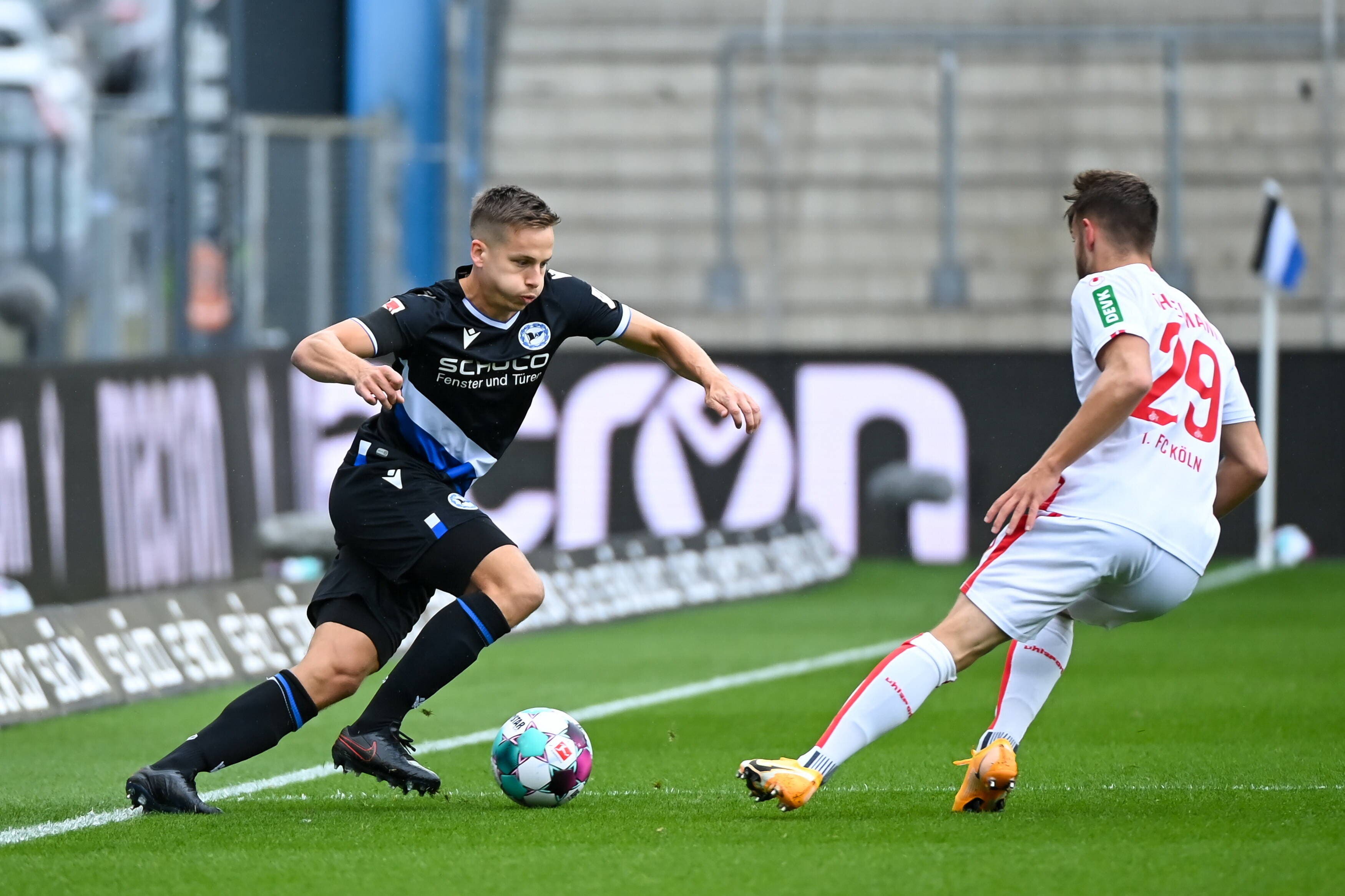 Dsc Arminia Bielefeld Twitterren Das Ist Bitter Cedric Brunner Hat Gegen Dynamodresden Einen Meniskusriss Erlitten Und Fallt Vorerst Aus Gute Besserung Cedi Aufarminia S T Co Pri3bmhcvm Cdric Brunner bei der Niederlage gegen Borussia Dortmund angeschlagen ausgewechselt knnte fr das Pokalspiel gegen den 1FSV Mainz 05 Dienstag 2045 Uhr wieder zur Verfgung stehen.