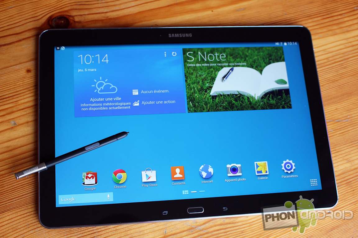 Un incroyable écran samoled de 8 pouces offre une résolution de 2048 x 1536, parfaite pour . Galaxy Tab S Pro : une tablette 12 pouces pour contrer l