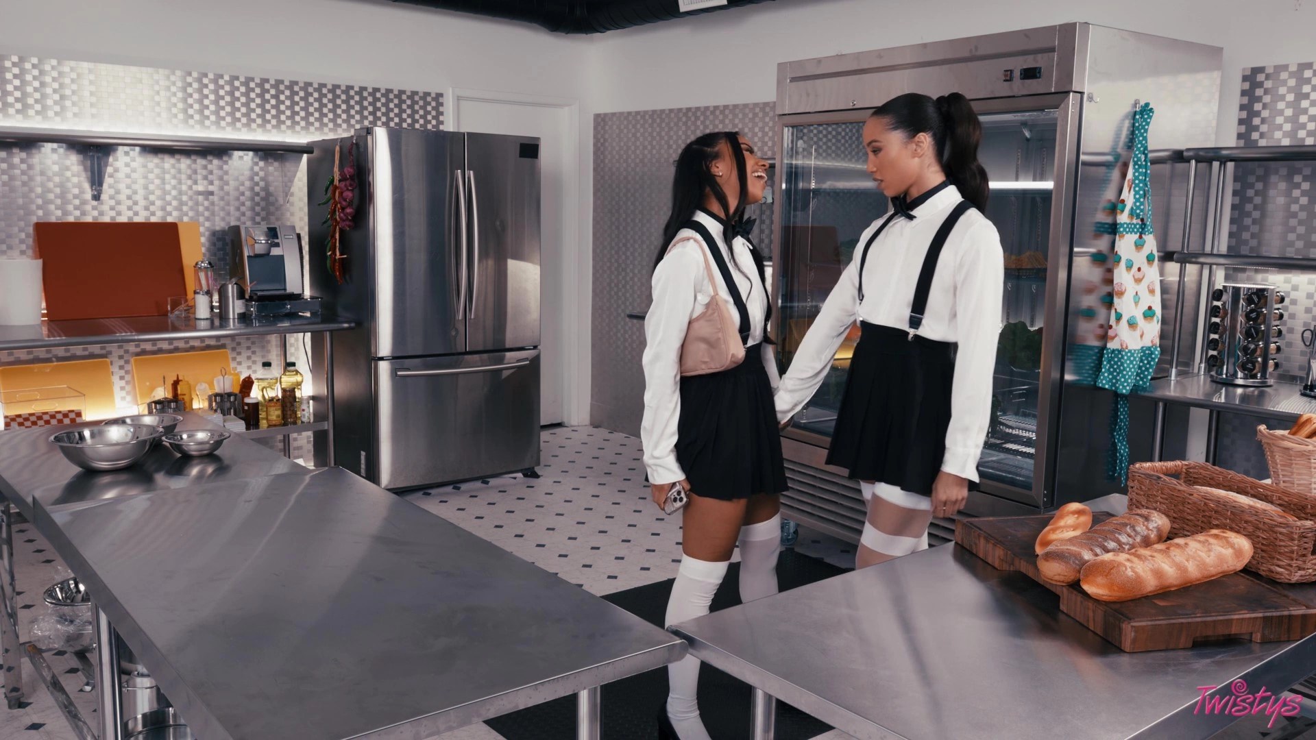 Catering To Her Pussy in HD - Alexis Tae & Ameena Green | PornMedium.com