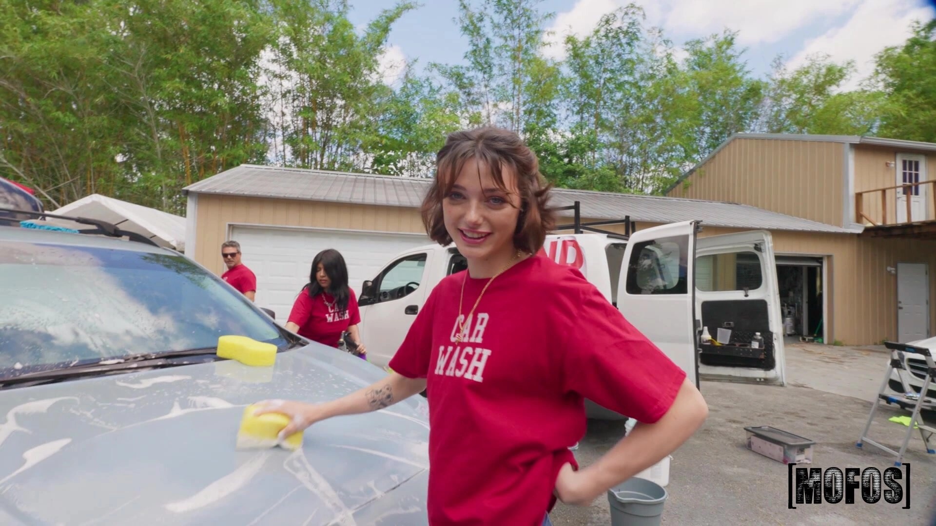 Mobile Car Wash - Shrooms Q | PornMedium.com