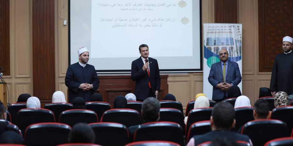 مدير مركز الأزهر العالمي للفتوى: المسكن الحقيقي سكينة نفوس لا اتساع بيوت 