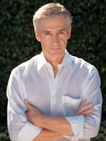 Jorge Ramos - Stunning Mobile Vintage Illustrations | Free Download