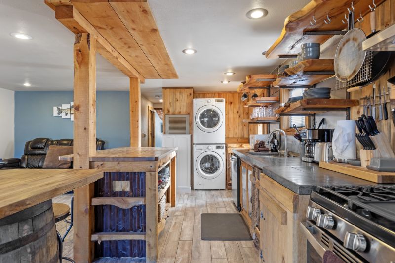 June Lake Loop June Lake Accommodations - Artistic Gradient Photo - Full HD