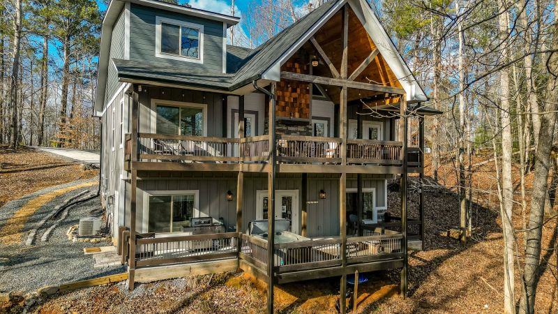 Hearthside Hideaway - Download Beautiful Dark Picture | 8K