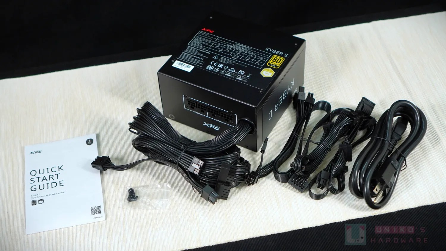XPG 850W 電源與 12V-2x6 直出接頭