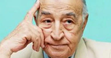 وزير الدولة للإعلام ينعي رحيل فهمي عمر أحد رواد الإذاعة المصرية وزير الدولة للإعلام ينعي رحيل فهمي عمر أحد رواد الإذاعة المصرية