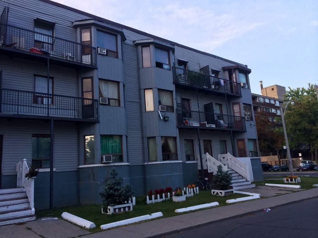 Padmapper has 48 condos, houses, and apartments for rent in burlington. Grange Apartments - 168 164-168 Grange Avenue, Toronto, ON
