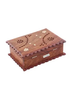 Buy Online Wooden Antique Jewellery Box With Brass Carving Design From Decor For Unisex By Desi Karigar For 608 At 71 Off 2020 Limeroad Com