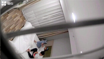 主題酒店鐘點房拍攝到的剛拔完火罐的小夥與長發美少婦開房偷情私會啪啪 互舔互插連幹兩炮直接累趴下了 露臉高清 - 截图2