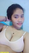 Koleksi Reupload 106 Vids Miss Sagita ABG Hijab Sange Toket Gede