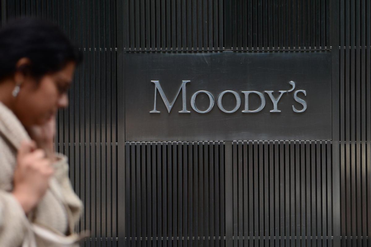 noticiaspuertosantacruz.com.ar - Imagen extraida de: https://www.huffingtonpost.es//economia/moodys-sube-nota-espana-debido-mejora-fortaleza-economica.html