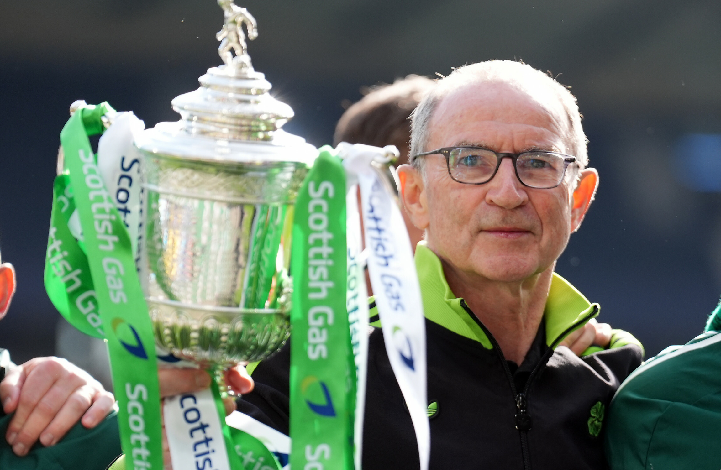 Martin O’Neill weighs Celtic extension after double glory