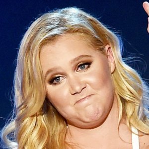 Amy schumer makes an appearance on 'judge judy'