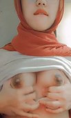 Content Miss Rara