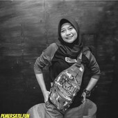 Koleksi Pics Vids Putri Hijab Abg 18Yo Mulus Bening Colmek Pakai Jilbab