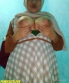 Koleksi 70 Vids Pics Abg Hijab 18Yo Tetek Gede Gaban VCS Liat Kontol