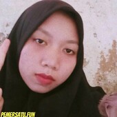 Koleksi Dede Naila Abg 18Yo Hijab Binal