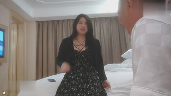 山野探花酒店約炮約聊了一個多月的140斤豐滿少婦 寂寞性欲強 爆操出白漿掰穴玩逼 國語720P高清 - 截图1