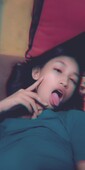 Koleksi miss ABG suka emut dildo merah
