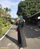 Koleksi Mimiey Jilbab Omek