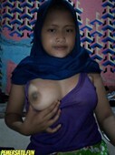 Koleksi Pics Vids ABG Jilbab Ita 18Yo Toket Ranum Memek Item