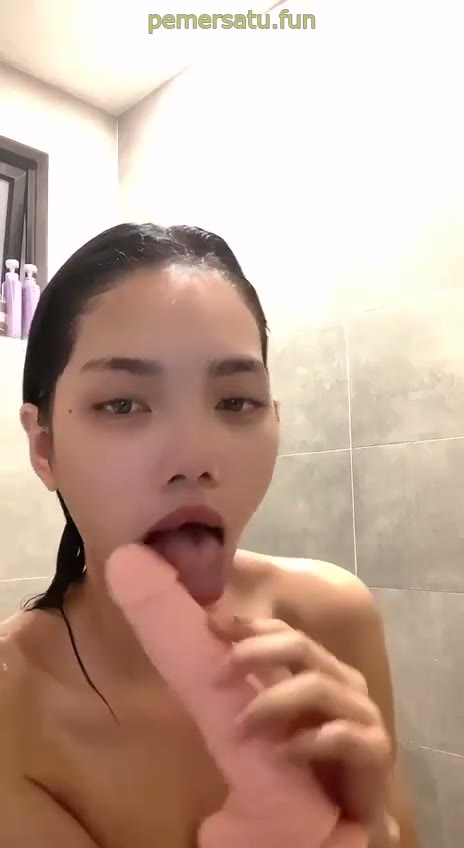 mutia rambut merah kolpri colmek