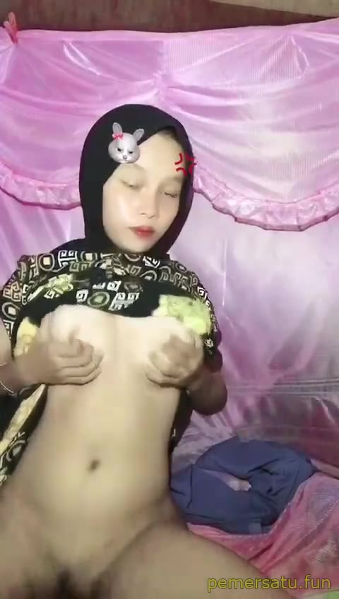 Koleksi Hijab Abg 18Yo Jilbab Colok Memek