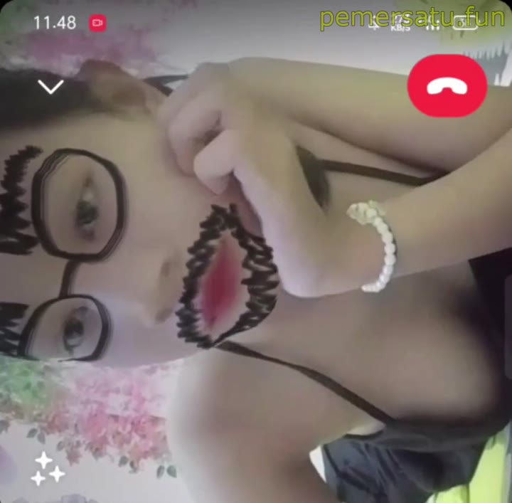 Abg Hijab 18Yo Putih Pap Tetek Mulus (13) Video Pemersatu Bangsa