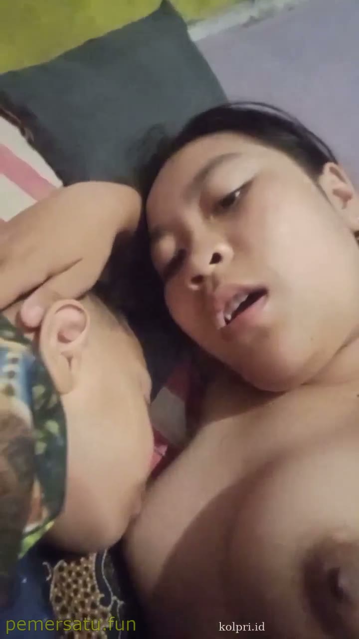 wawa purwokerto 18yo seragam pramuka hijab colmek (7)