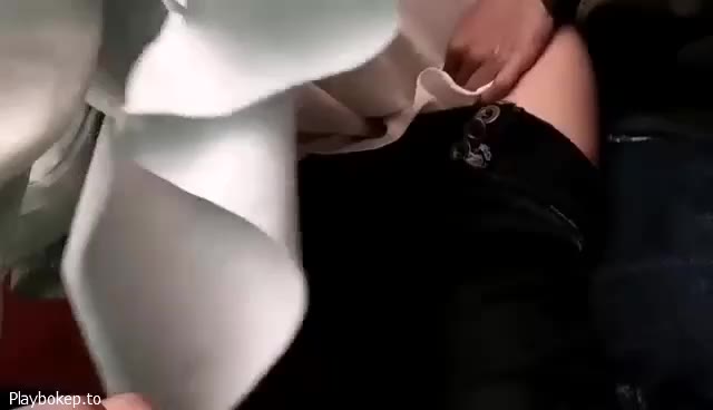 Video Bokep Jaga Toko Bareng Ayang Dood Bond