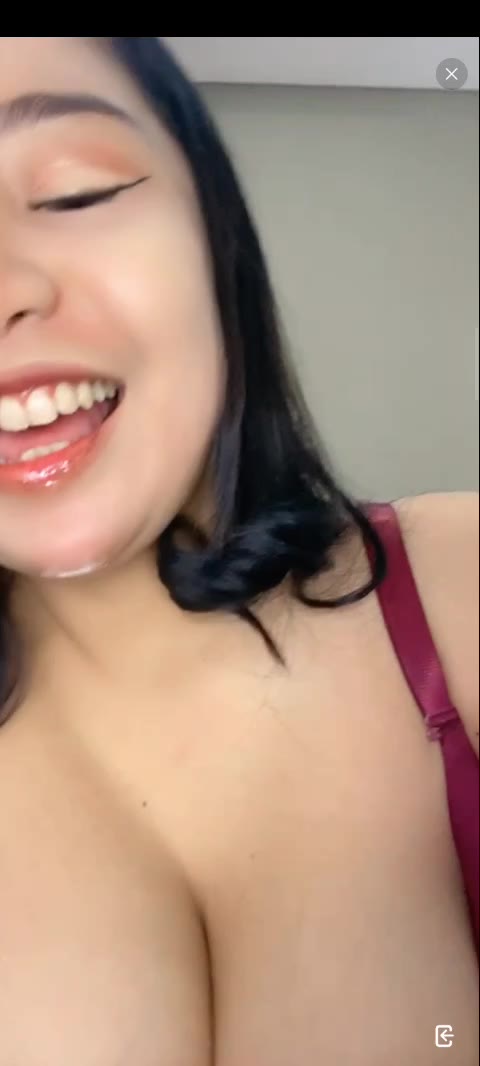 2 Cecylia.Caca Gadis Cantik Banget Body Sempurna Doyan Colmek Video Pemersatu Bangsa