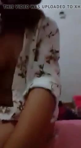 Abg Jilbab Kurus Kacamata Lepas Hijab Bugil Colok Memek