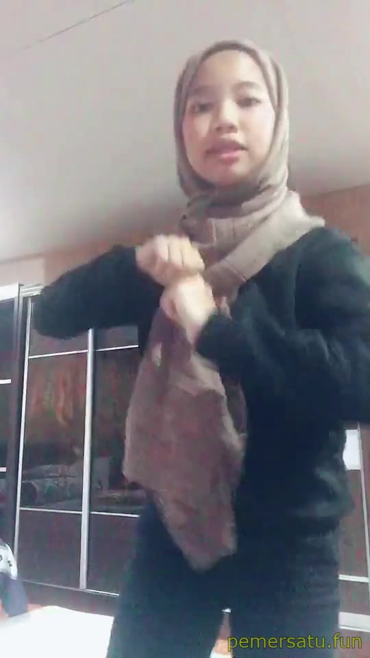 P47 Nurul Syafina Jilbab Abg 18Yo Pemersatu Fun 47
