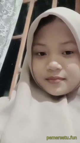Zahra Abg 18Yo Jilbab Imut Mulus Memek Item Pemersatu Fun (60) Video Pemersatu Bangsa