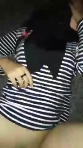 Koleksi Ika Jilbab Ngentot Colmek Colok Memek