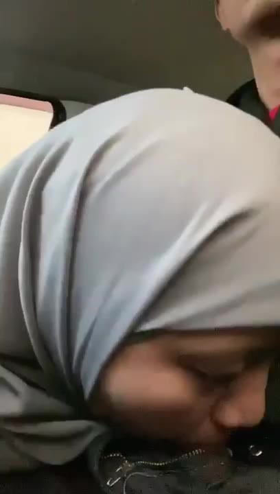 jilbab mobil