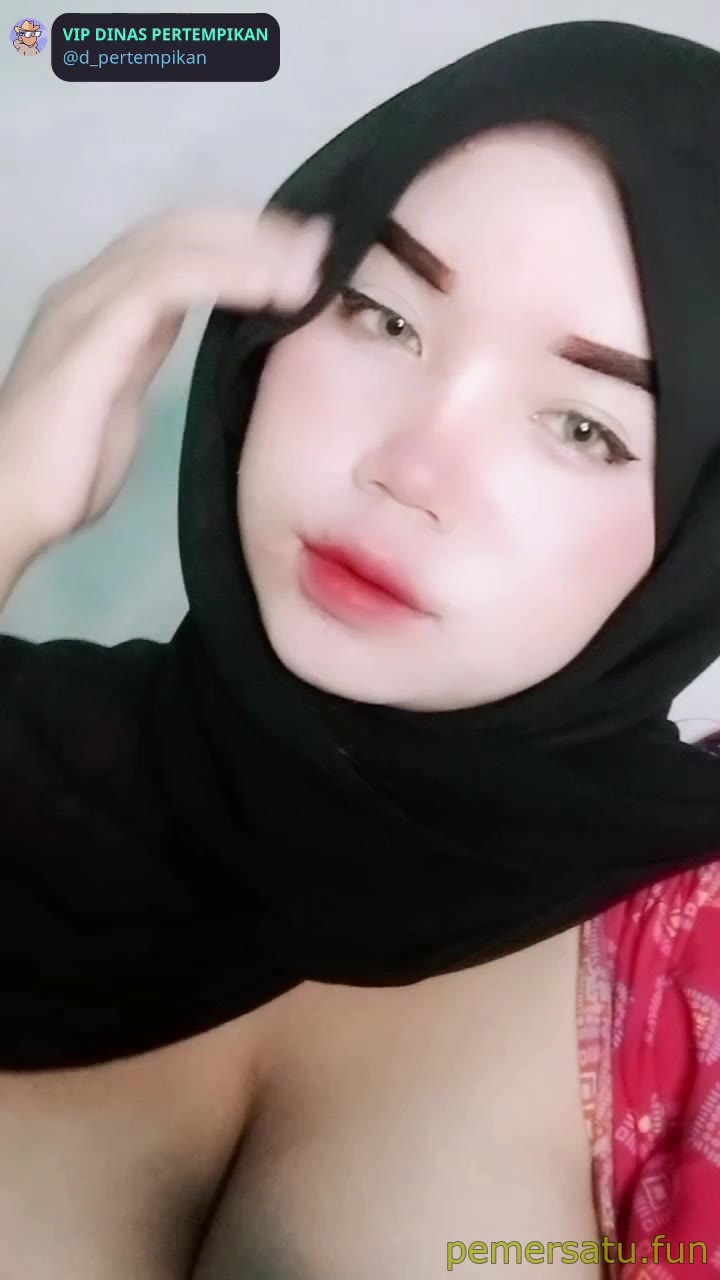 P133 Skandal Jilbab Viral Lepas Hijab Colok Memek 133