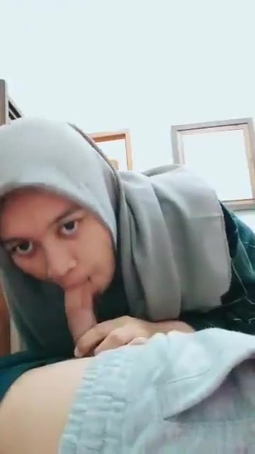 Jilbob nyepong pacar