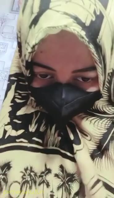 Jilbab Kain Batik Video Pemersatu Bangsa