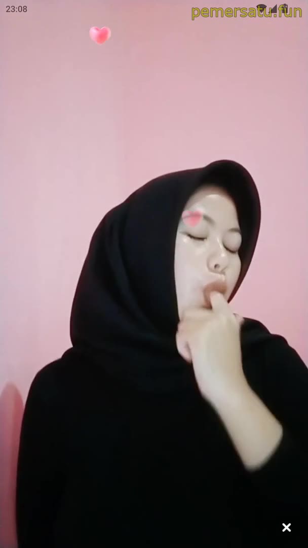 Us Nana Hijab Pamer Tobrut Video Pemersatu Bangsa